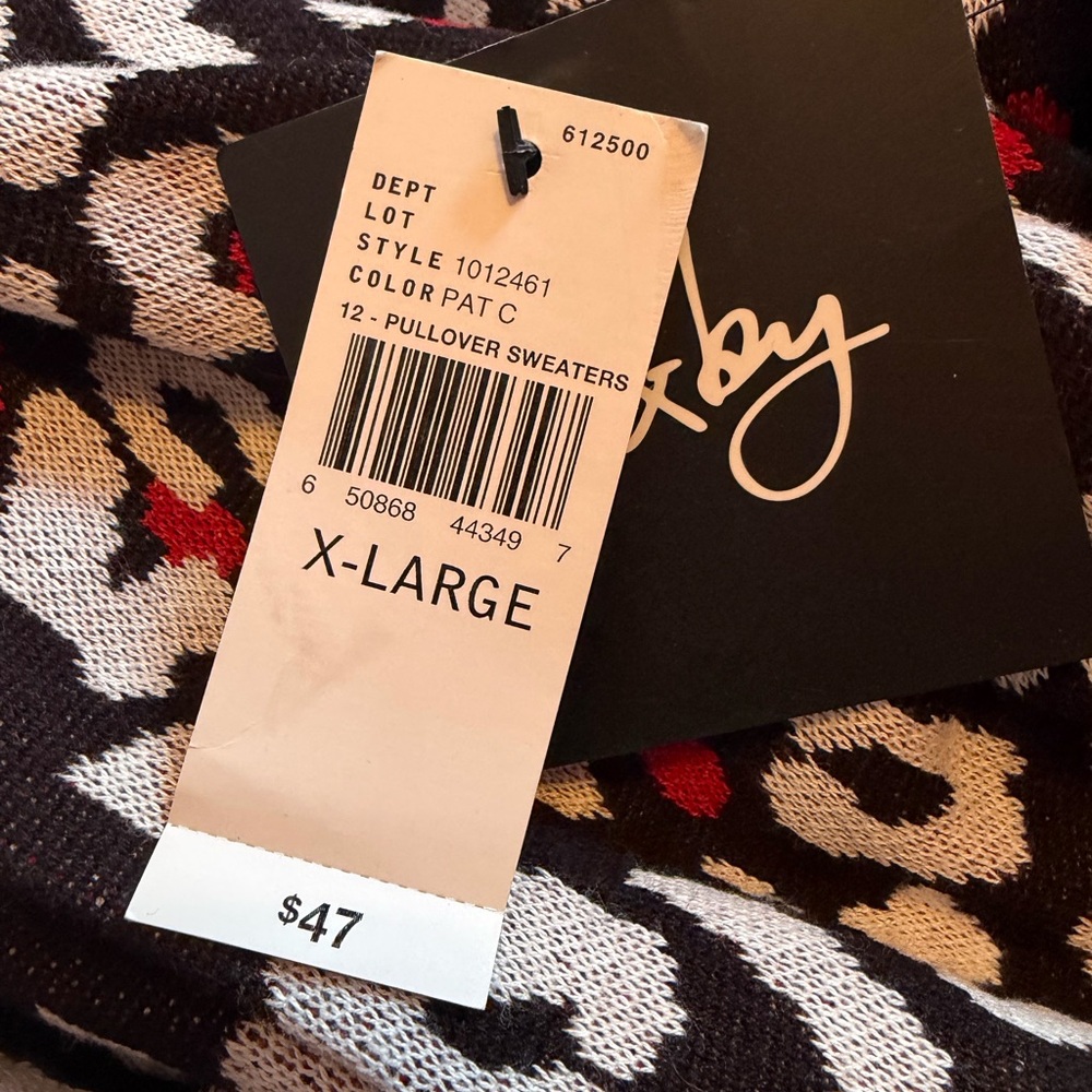 NWT by & by Black and Red Leopard Print Sweater Sz XL - Picture 5 of 5